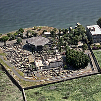 Capernaum-aerial view Damals in der Synagoge zu Kafarnaum