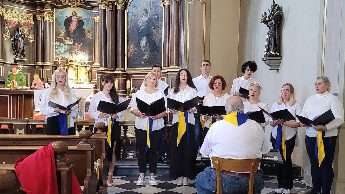 Der „Ukrainische Chor der Hoffnung" in der Hachenburger Pfarrkirche