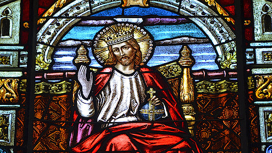 jesus, lord, king, christ, christian, christianity, religion, church, chapel, catholic, glass, stained glass, art, colorful, story, bible, worship, faith